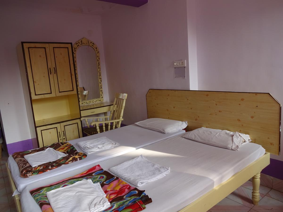 Colmar Beach Resort Majorda Buitenkant foto